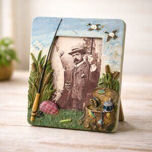 Vintage Fishing Picture Frame 3D Resin Fisherman Cabin Lodge Décor 4x4